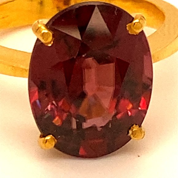 Red Zircon 10.06ct Solid 22K Yellow Gold Ring - Picture 6 of 6